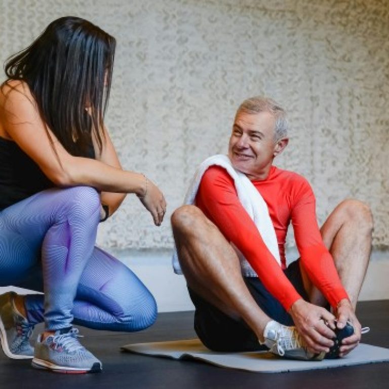 pexels-kampus-6922123 (1)